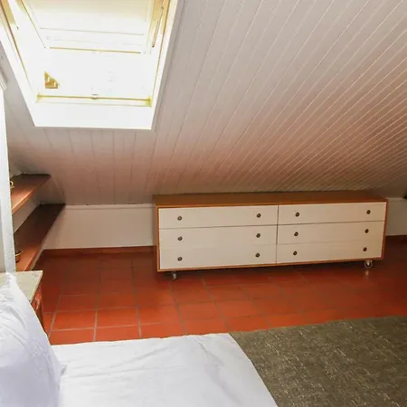 Cozy And Spacious In Graca, Appartamento Lisbona
