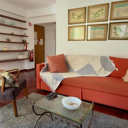 Cozy And Spacious In Graca, Apartment *