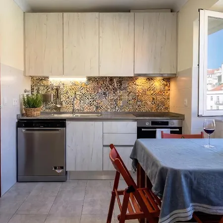 Apartment Cozy And Spacious In Graca, *