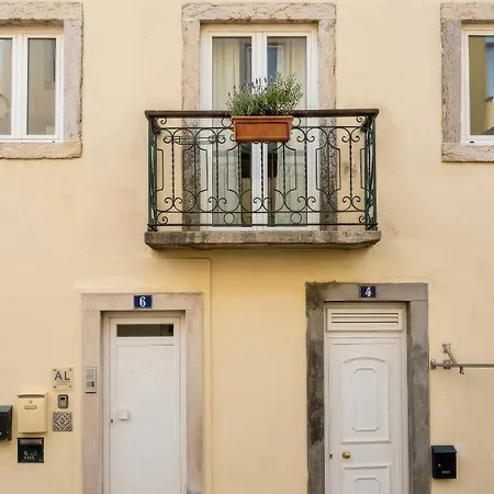 Cozy And Spacious In Graca, Апартаменти