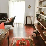 Cozy And Spacious In Graca, Лиссабон