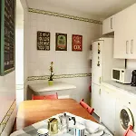 Cozy And Spacious In Graca, Апартаменты *