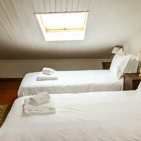 Cozy And Spacious In Graca, Apartment *